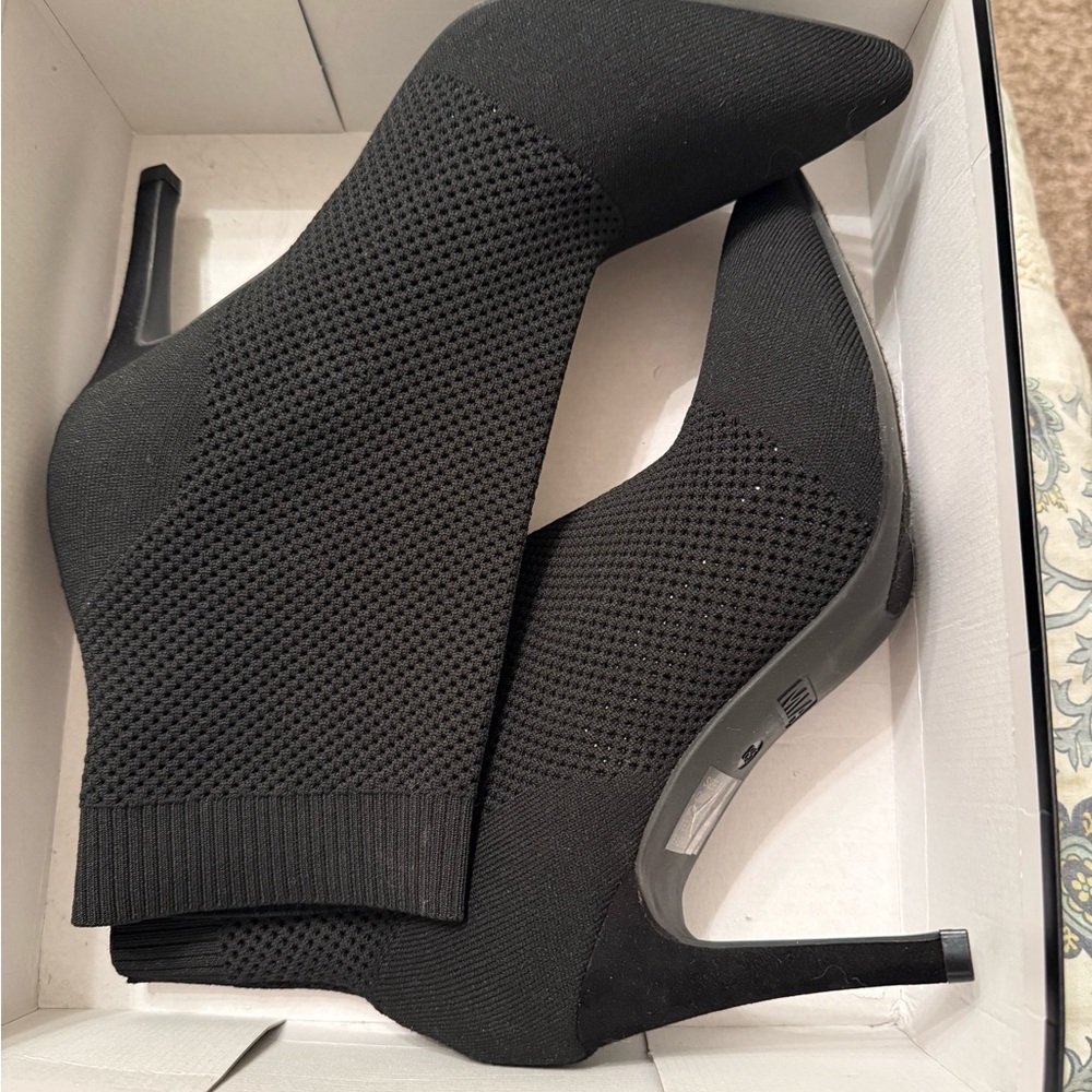 Nordstrom Black Textured Heeled Boots